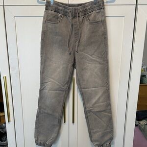 Express High Rise Jogger Jeans in Gray